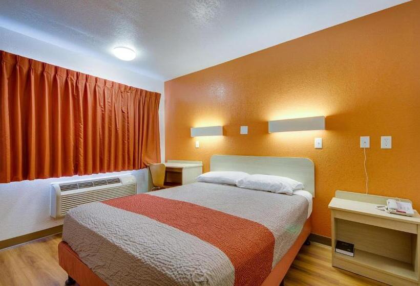 חדר סטנדרט, Avera Suites