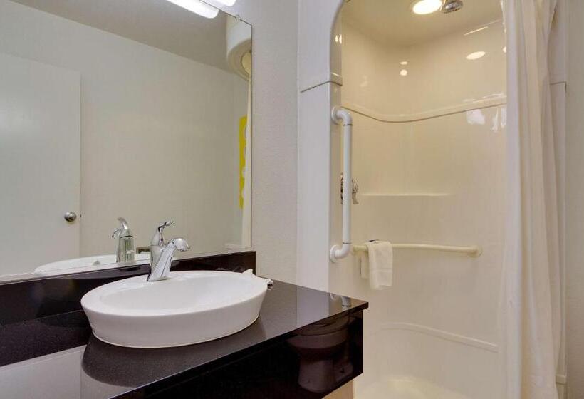 Номер Стандарт Адаптированный для Инвалидов, Avera Suites