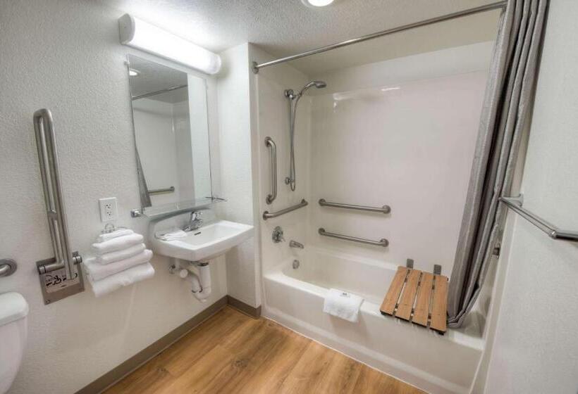 غرفة قياسية رباعية, Motel 6branford, Ct  New Haven