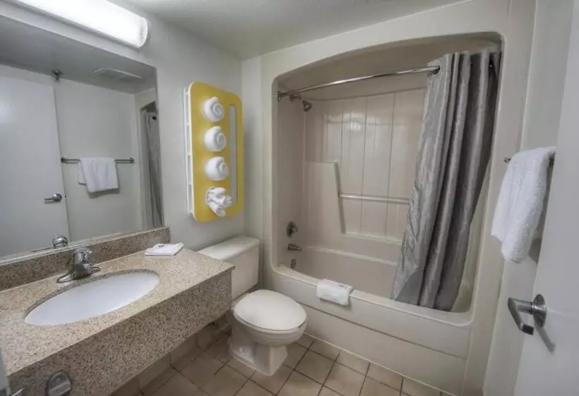 デラックスルーム, Motel 6branford, Ct  New Haven