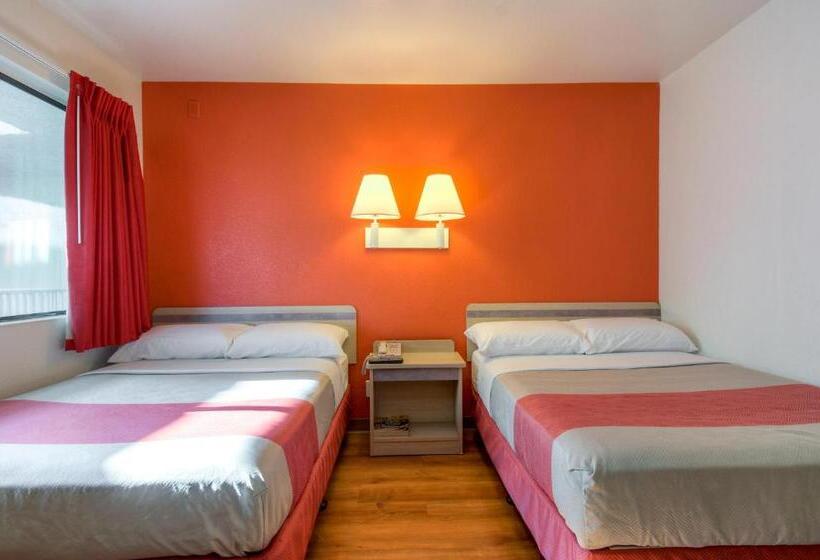 Номер Basic, Motel 6oceanside, Ca