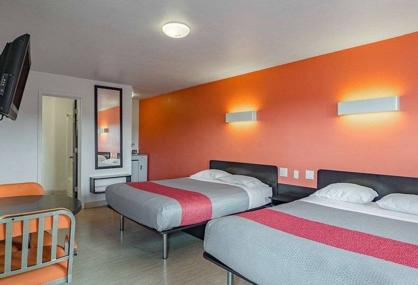 اتاق استاندارد با 2 تخت دوبل, Motel 6 Riverton Wy