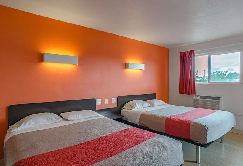 Номер Стандарт 2 Двуспальные Кровати, Motel 6 Riverton Wy