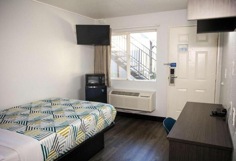 Номер Стандарт Адаптированный для Инвалидов, Motel 6sacramento, Ca  Central