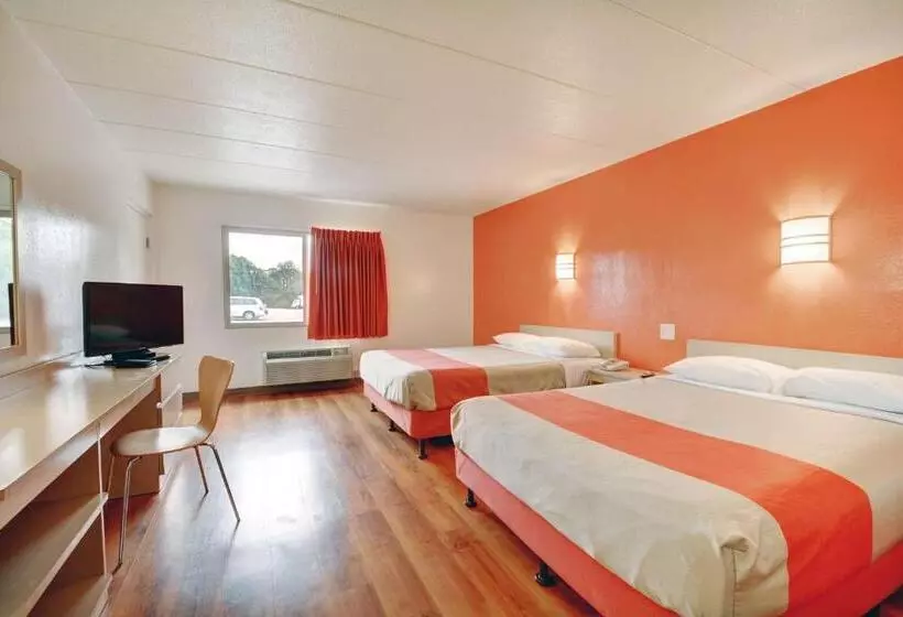 身障者適用スタンダードルーム, Motel 6seekonk, Ma  Providence East