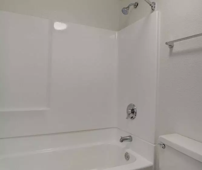 ２ダブルベッドのスタンダードルーム, Motel 6chicopee, Ma  Springfield