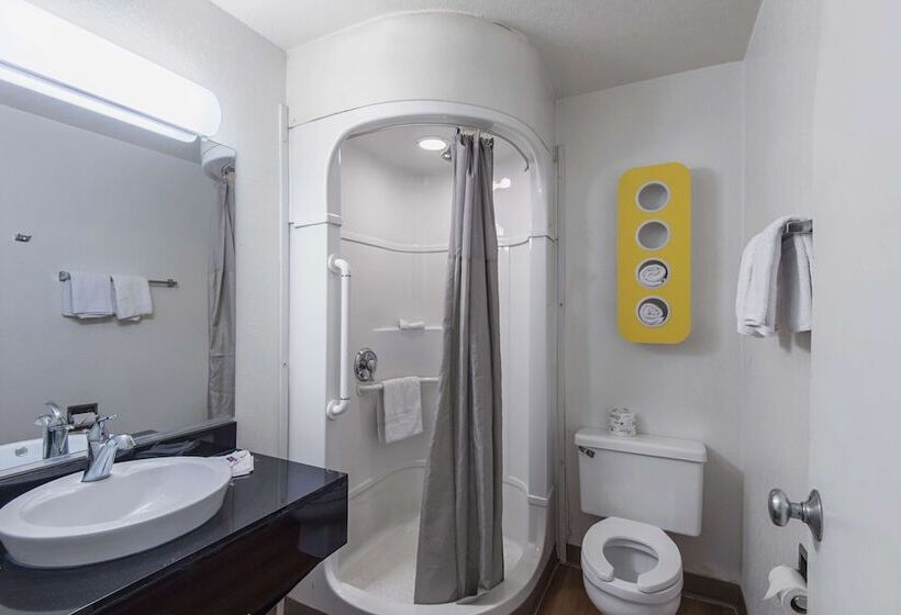 غرفه قياسيه سريرين مزدوجين, Motel 6kansas City, Mo  Airport