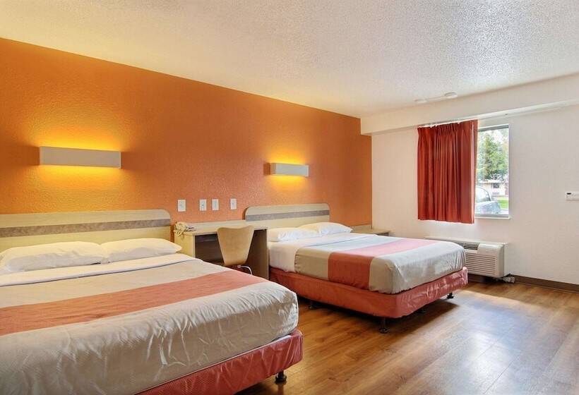 Номер Deluxe, Motel 6middleburg Heights, Oh  Cleveland