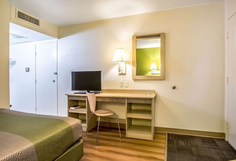 身障者適用スタンダードルーム, Motel 6pueblo, Co  I25