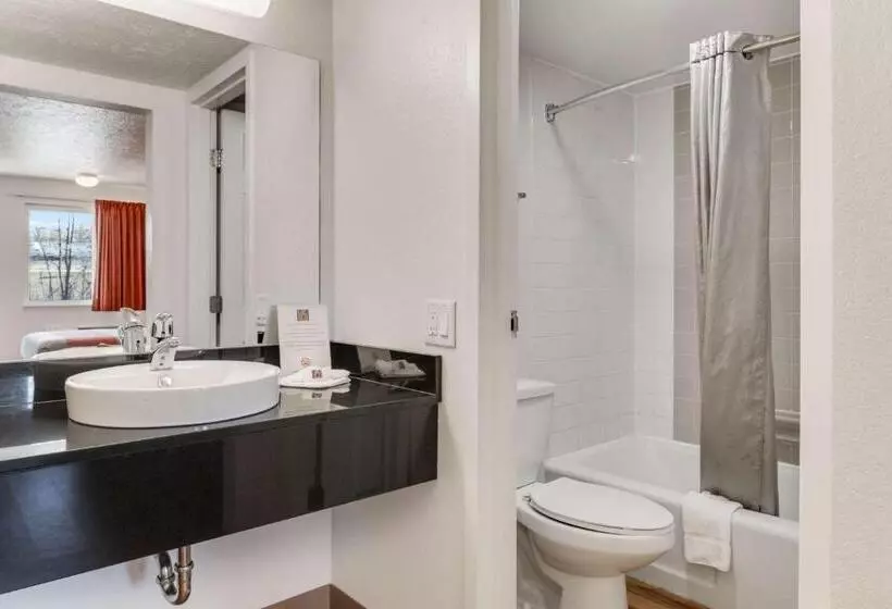 デラックスの４人部屋, Motel 6youngstown, Oh