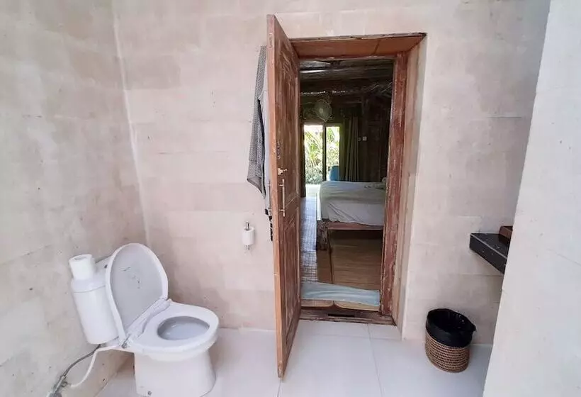 کلبه ییلاقی, Sea Breeze Candidasa