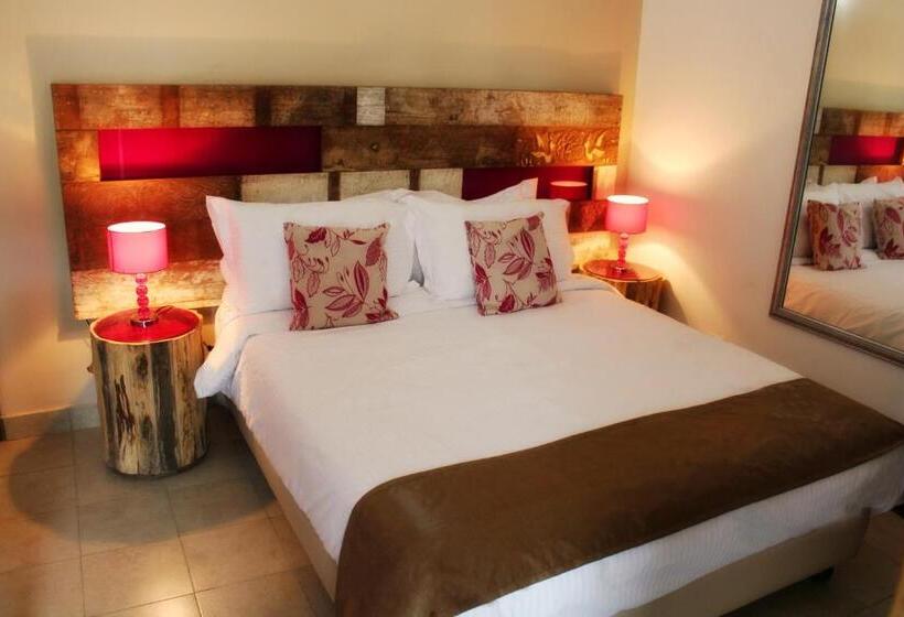 디럭스 룸, The Swiss Hotel Freetown