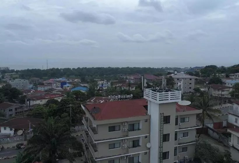 سوییت اجرایی, The Swiss Hotel Freetown