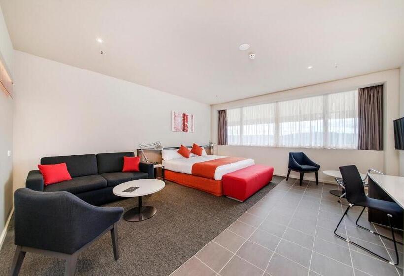 エクゼクティブワンルーム, Abode Woden