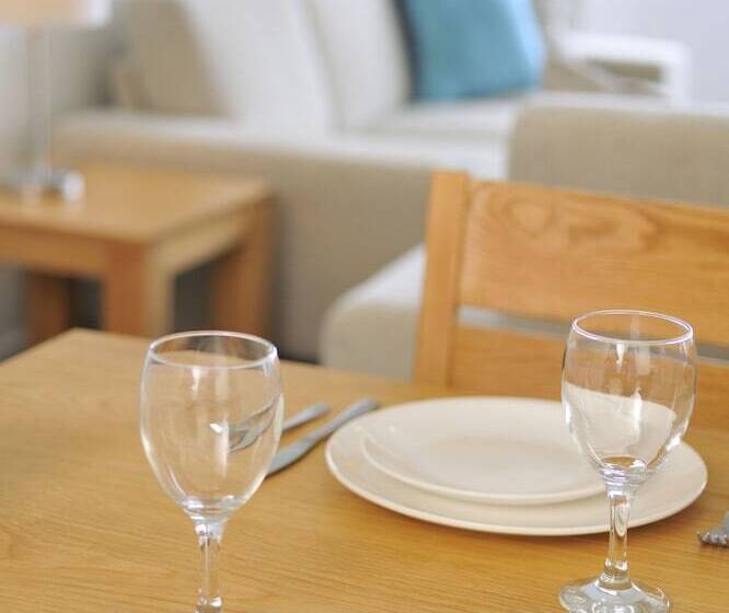 آپارتمان 2 خوابه, Apartments G60 Gladstone