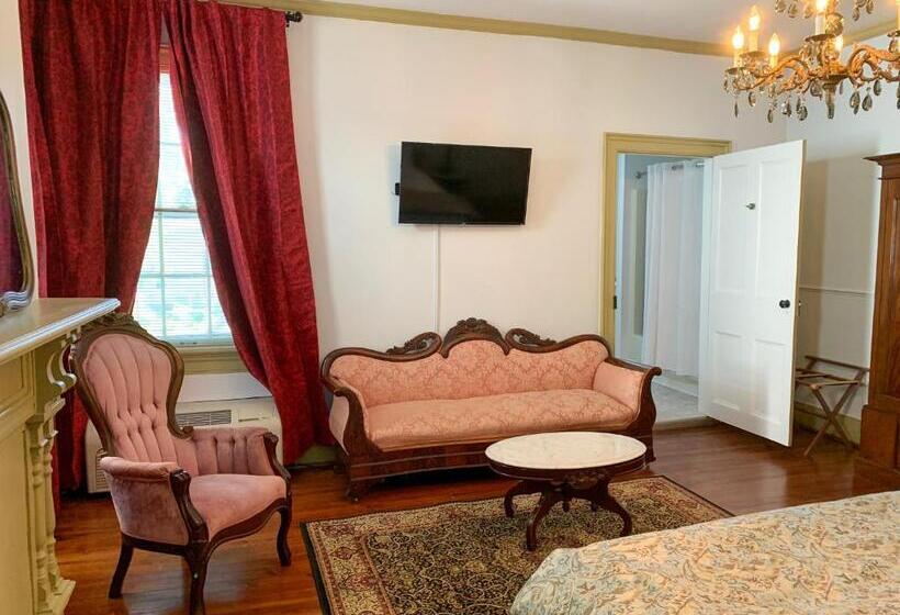 חדר סטנדרט עם מיטת קינג, Meadows Inn