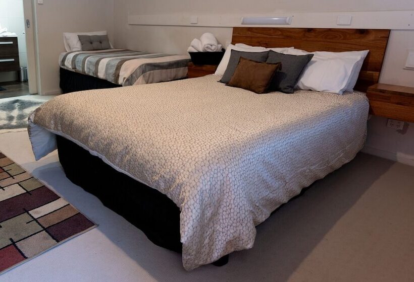 חדר סטנדרט, Black Forest Motel