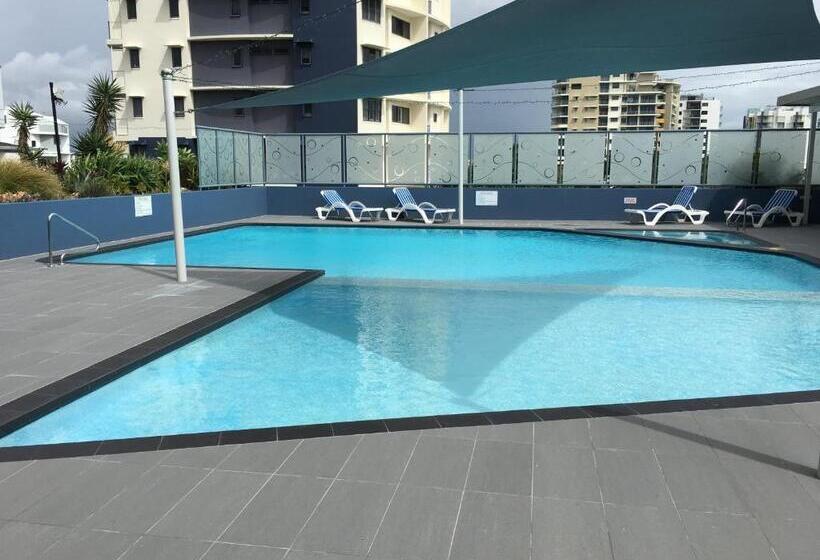 דירת דלוקס  חדרי שינה עם נוף לים, Centrepoint Apartments Caloundra