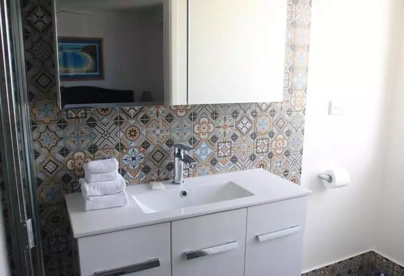 エクゼクティブアパートメントの3ベッドルーム, Centrepoint Apartments Caloundra