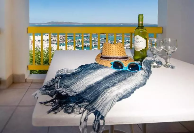 2 Bedrooms Apartment Lake View, Club Mykonos Langebaan