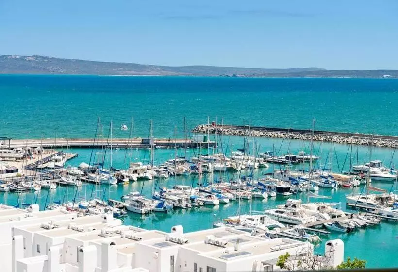 2 Bedrooms Apartment Lake View, Club Mykonos Langebaan