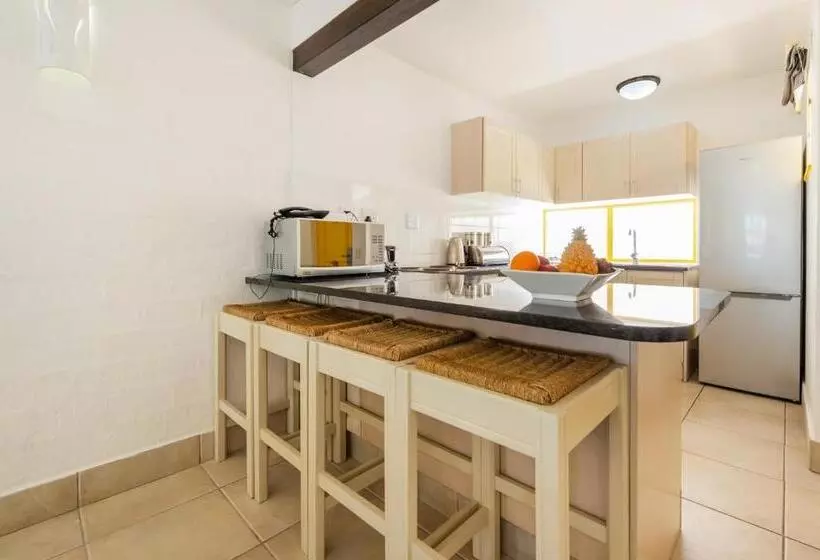 2 Bedrooms Apartment Lake View, Club Mykonos Langebaan