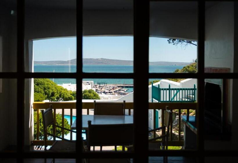 1 Bedroom Apartment Lake View, Club Mykonos Langebaan