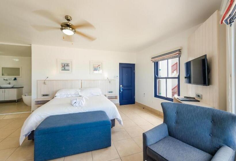 스탠다드 스튜디오, Club Mykonos Langebaan