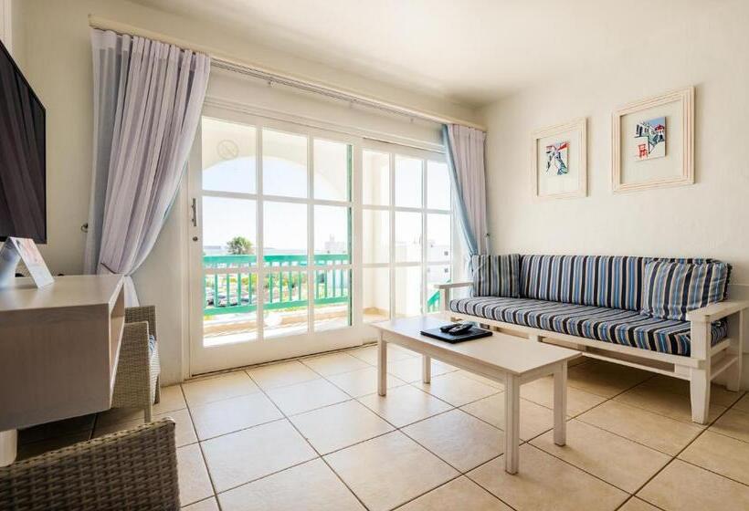 2 Bedroom Apartment with Views, Club Mykonos Langebaan