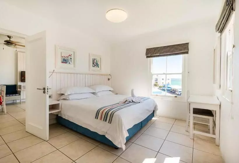 2 Bedroom Apartment with Views, Club Mykonos Langebaan