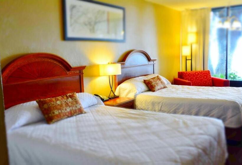 غرفة قياسية داخلية, Crystal Cove