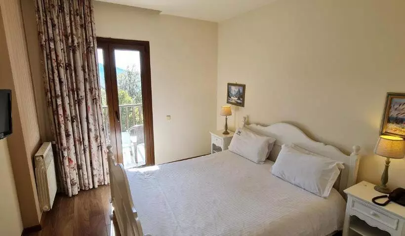 マウンテンビュースタンダードルーム, Manthos Mountain Resort & Spa