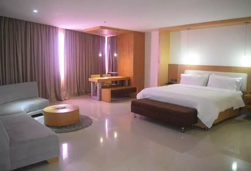 シティビュースイート, Radisson Diamond Barranquilla
