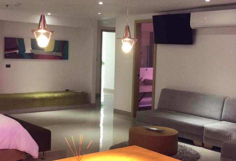 سوئیت با تخت بزرگ, Radisson Diamond Barranquilla