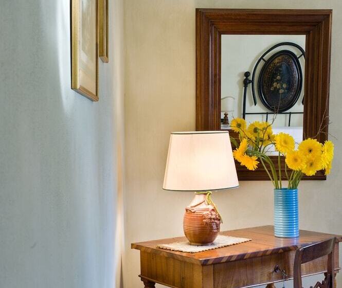 クラシックルーム, Torre Palombara   Dimora Storica