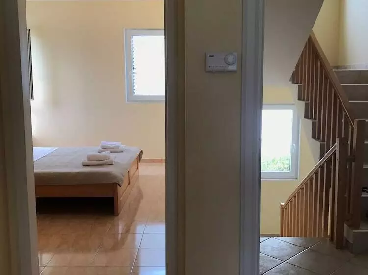 プールの見える１ベッドルームアパートメント, Illyrian Resort