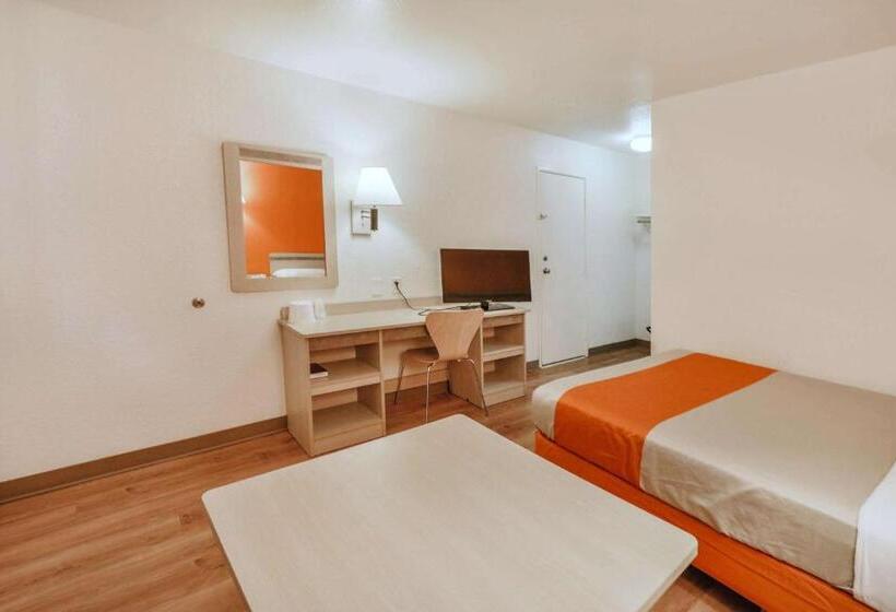 スタンダードルーム, Motel 6 Huntsville, Tx