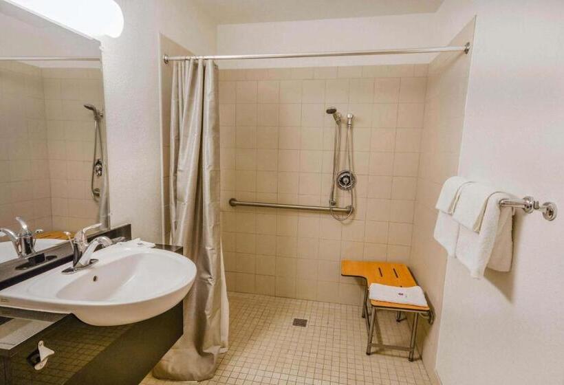 身障者適用スタンダードルーム, Motel 6 Huntsville, Tx