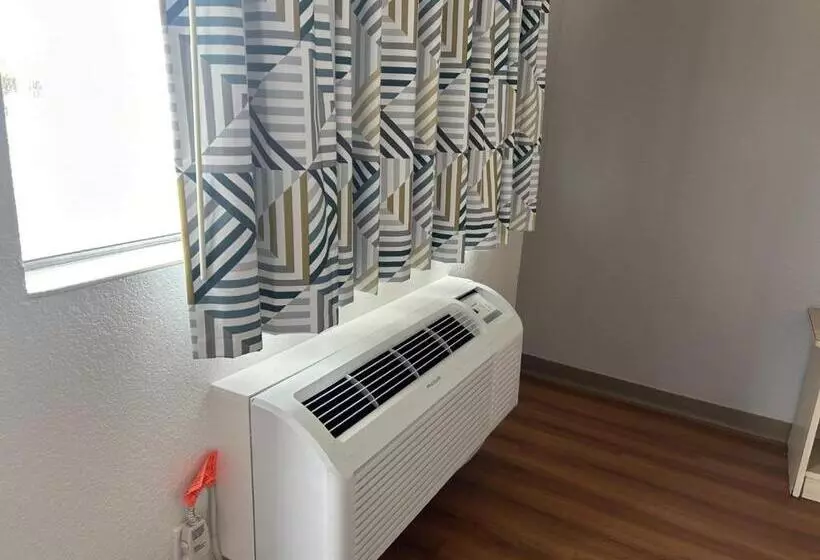 スタンダードルーム, Motel 6 Stanton, Ca