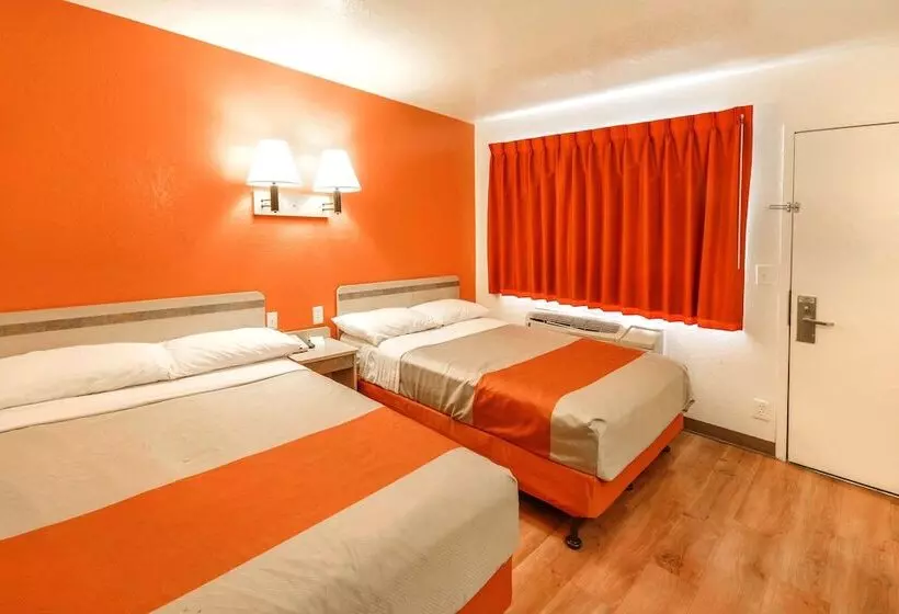 デラックスルーム, Motel 6 Huntsville, Tx
