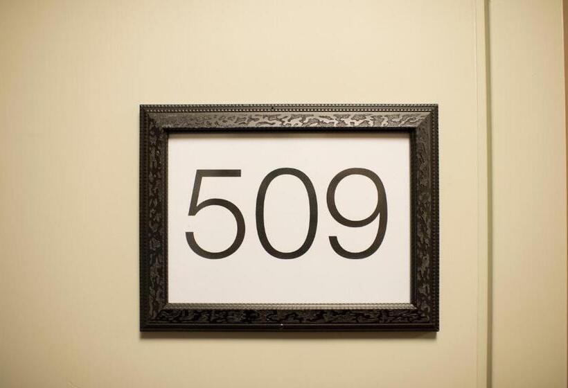 스탠다드 룸, Rosersbergs Slottshotell