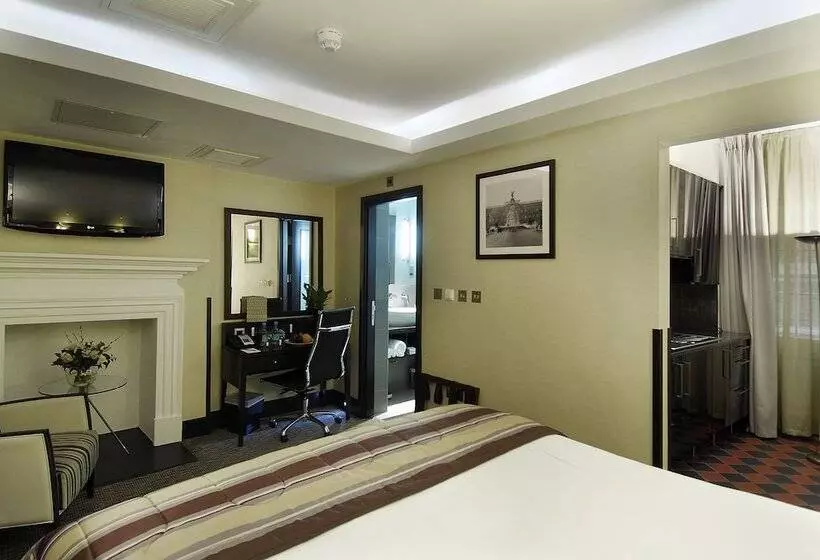 استودیوی استاندارد, Montcalm Brewery Townhouse