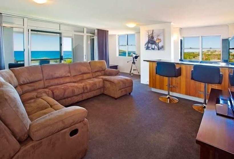 带1个卧室的顶楼公寓, Tradewinds Apartments