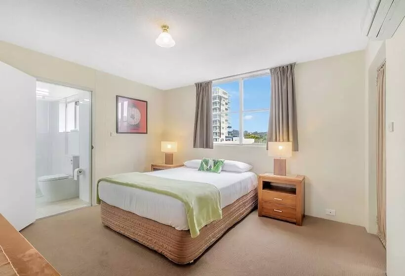 Huoneisto 3 Makuuhuonetta, Tradewinds Apartments