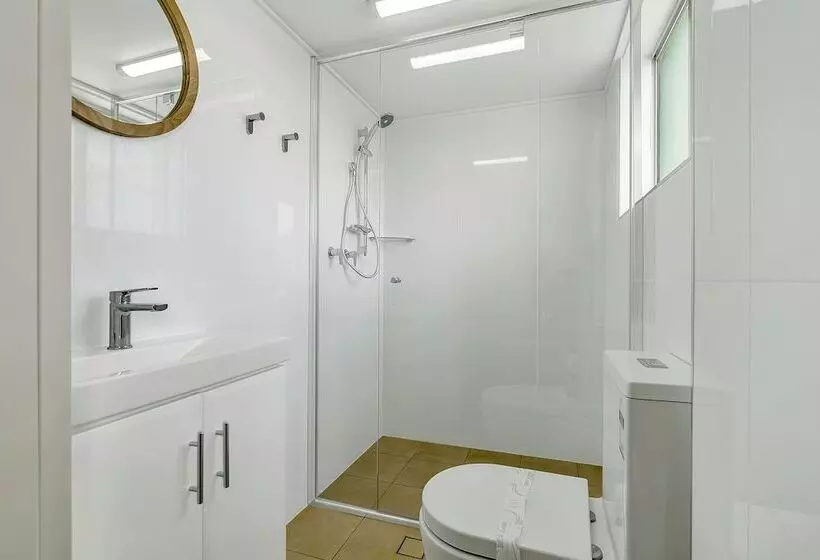Huoneisto 3 Makuuhuonetta, Tradewinds Apartments