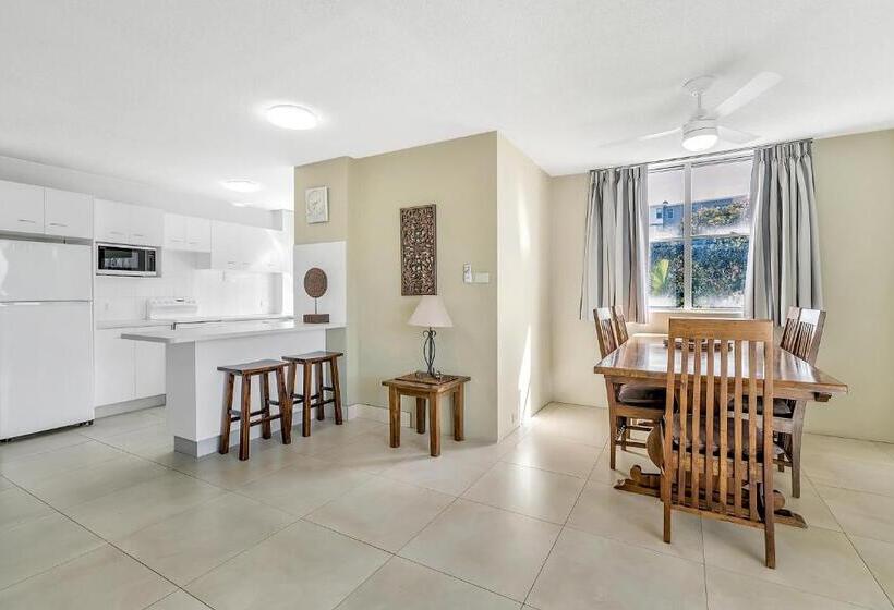 带3个卧室的公寓, Tradewinds Apartments