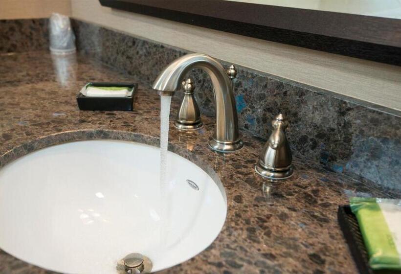 Mini Suite, Winriver Resort And Casino