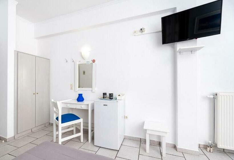 带阳台的三人标准间, Fortuna Perissa