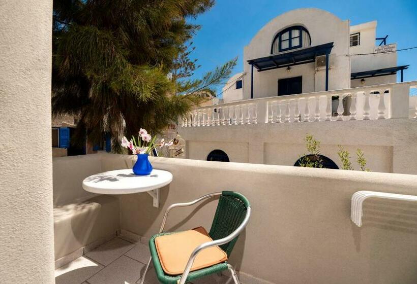 带阳台标准四人间, Fortuna Perissa