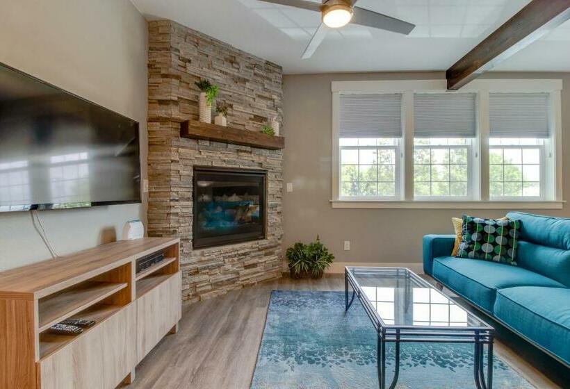 标准工作室, Johnson Street Studio